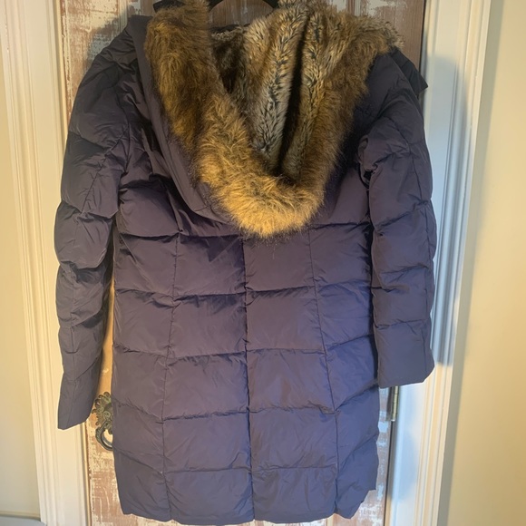 Navy Blue Cole Hahn winter puff jacket with hood - Picture 2 of 4